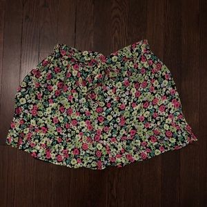 NEW WITH TAGS- Never worn Zara Floral Skirt